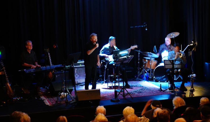 Gallery photo 1 of Jazz Connexion