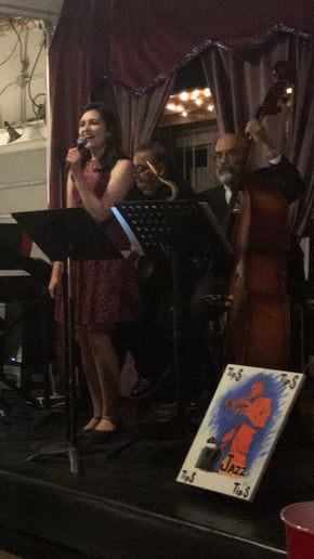Gallery photo 1 of Jazz Jents Plus