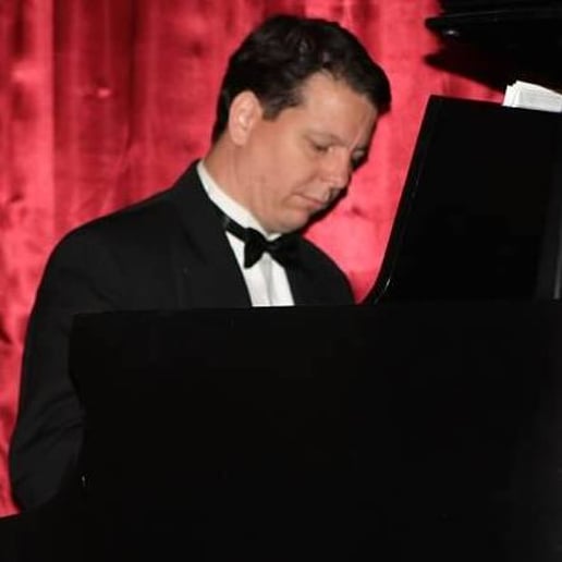 Gallery photo 1 of Jazz, Pop, Oldies, Christian, & More!