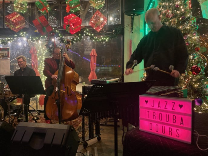 Gallery photo 3 of Jazz Troubadours