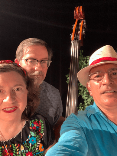 Gallery photo 7 of JAZZALELE Trio