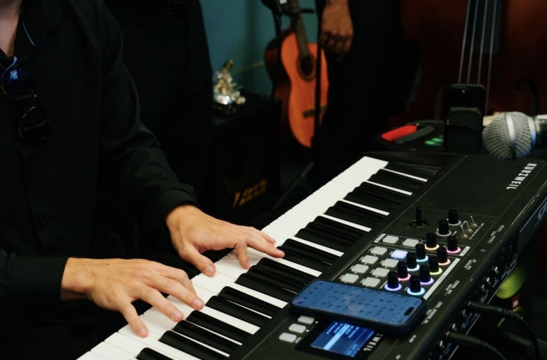 Gallery photo 2 of Mateo Oliva - Jazz/Wedding/Solo/Duo/Trio/Quartet