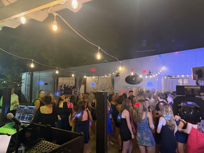 Gallery photo 9 of JB DJ'ing