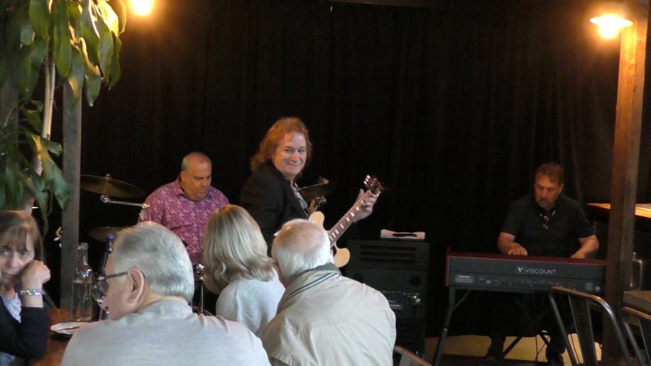 Gallery photo 4 of JBB Organ Trio
