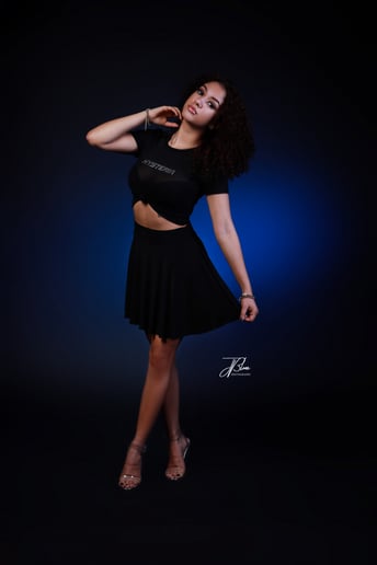 Gallery photo 6 of JBLens