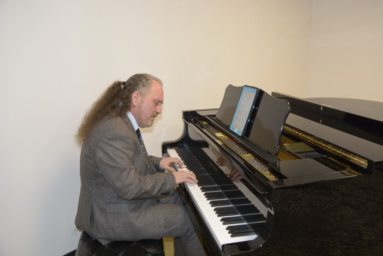 Gallery photo 5 of JC Keys
