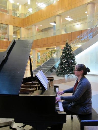 Gallery photo 4 of JC piano