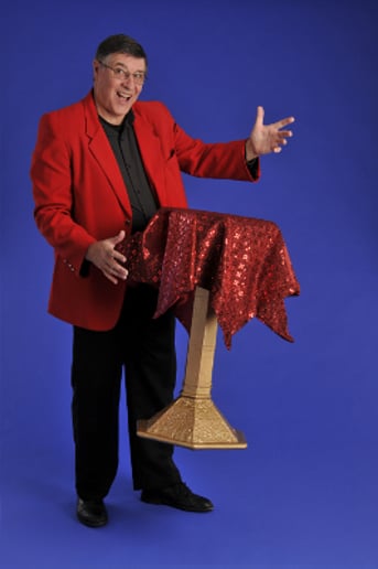 Gallery photo 6 of JD Stewart Magician Extraordinaire