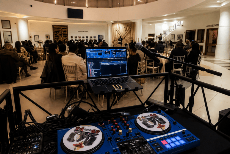 Gallery photo 4 of JD the DJ