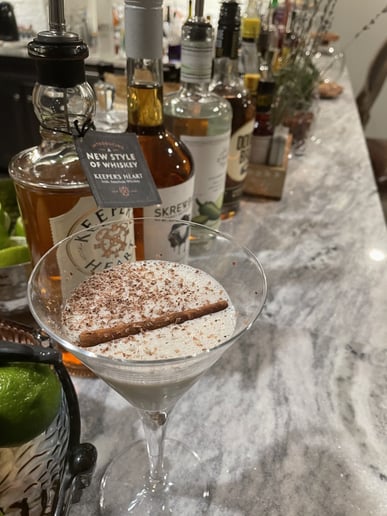 Gallery photo 1 of JE Bartending