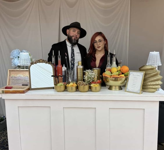 Gallery photo 6 of JE Bartending