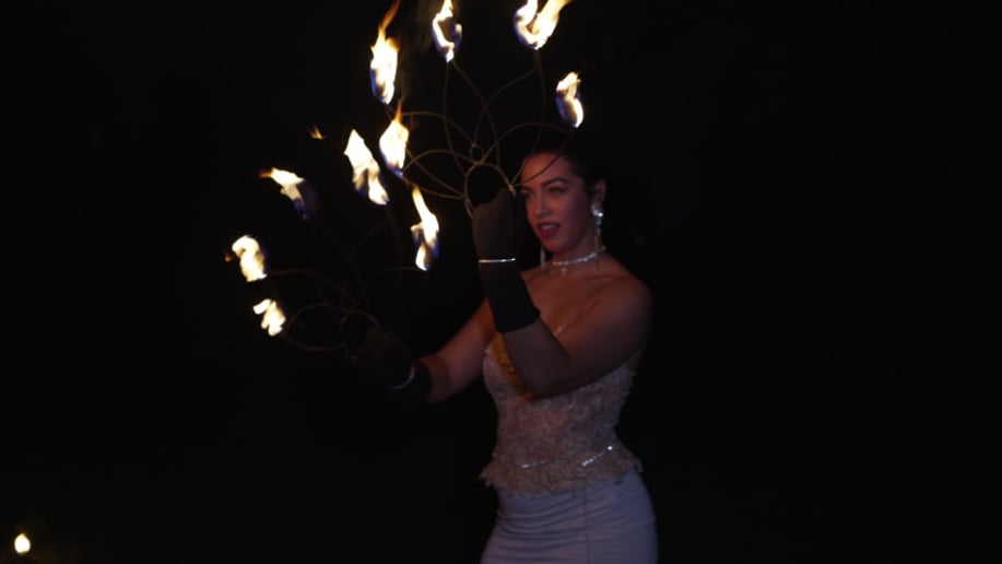 Gallery photo 10 of Je Vis Fire/LED Show