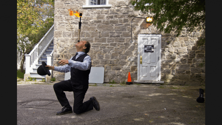 Gallery photo 2 of Jean-Guy the juggler