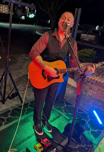 Gallery photo 18 of Jeff Jarrett - Singer & Guitarist for Private Events & Weddings