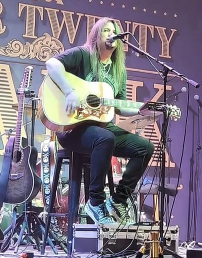 Gallery photo 3 of Jeff Carlson's Acoustic Rock Show