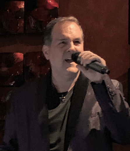 Gallery photo 3 of Jeff Dewbray Sings