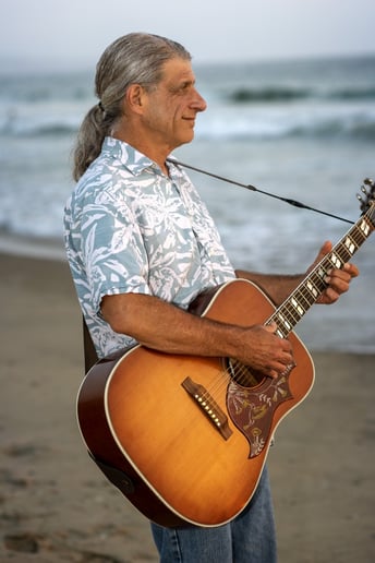 Gallery photo 2 of Jeff Gold