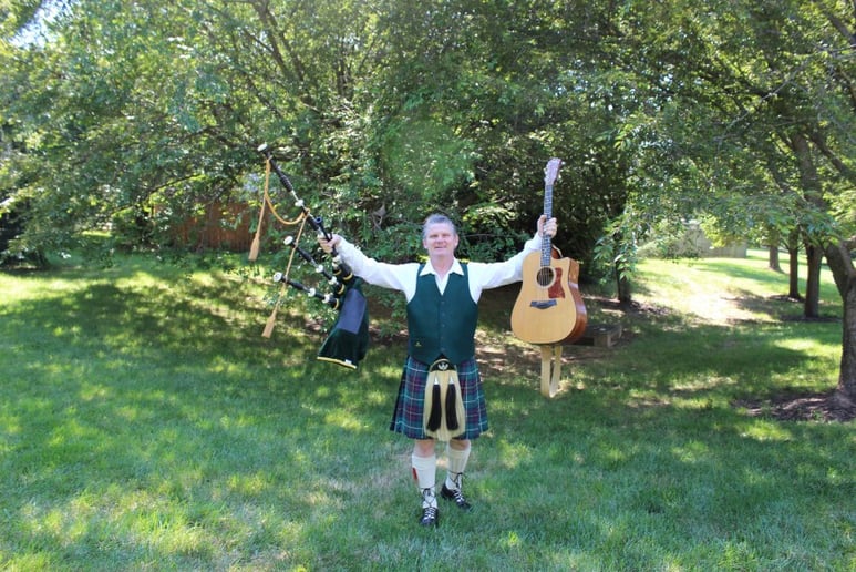 Gallery photo 2 of Jeff Herbert, Bagpipes, Guitar, Vocals