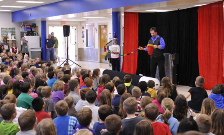 Gallery photo 9 of Jeff Quinn-Magician/Hypnotist