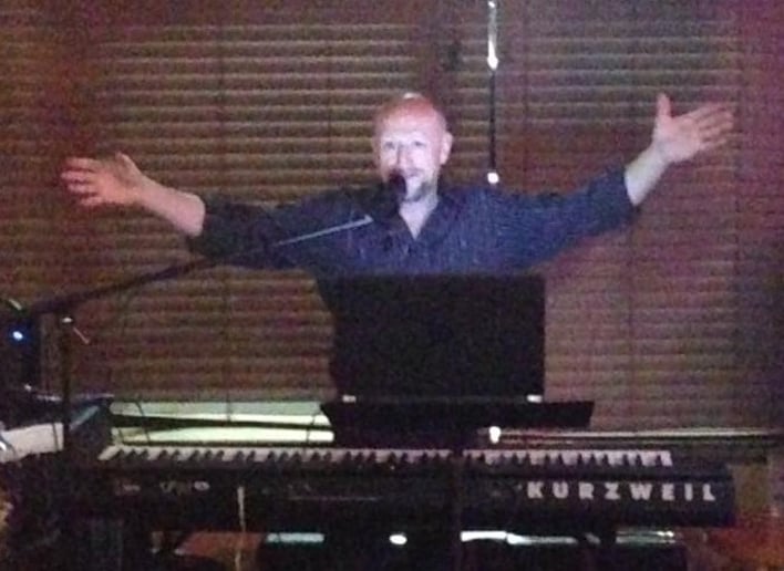 Gallery photo 17 of Jeffrey Bowen Music and Dueling Pianos