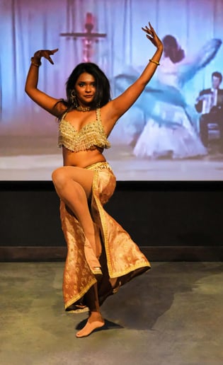 Gallery photo 5 of Alice Grace (Fire & Bellydance)