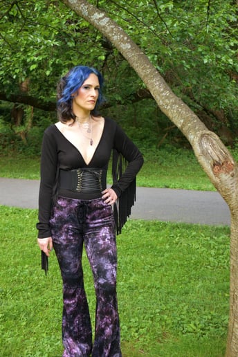 Gallery photo 5 of Jenny Starlyte