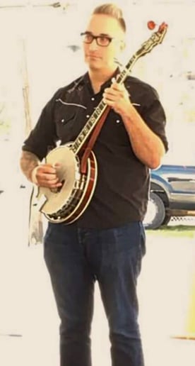 Gallery photo 5 of Jen & the Foggy Creek Band