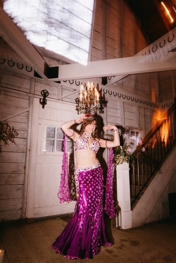 Gallery photo 2 of Jeni