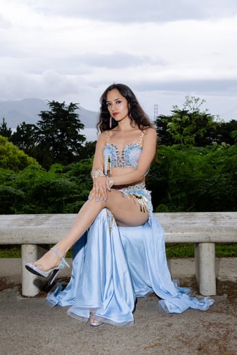 Gallery photo 5 of Jennifer Estrella Bellydance