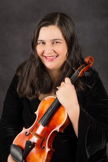 Gallery photo 10 of Jennifer Louie Violin & Musicians