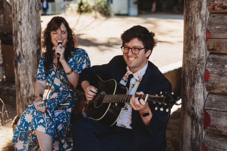 Gallery photo 4 of Jennings Jazz Duo