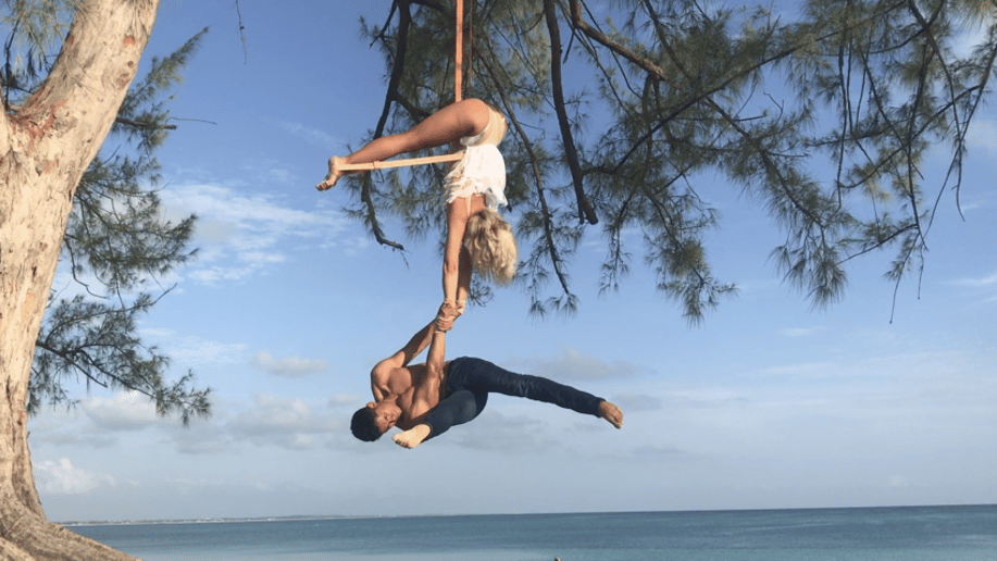 Gallery photo 13 of Jenny Kim Thiem - Duo Gravity