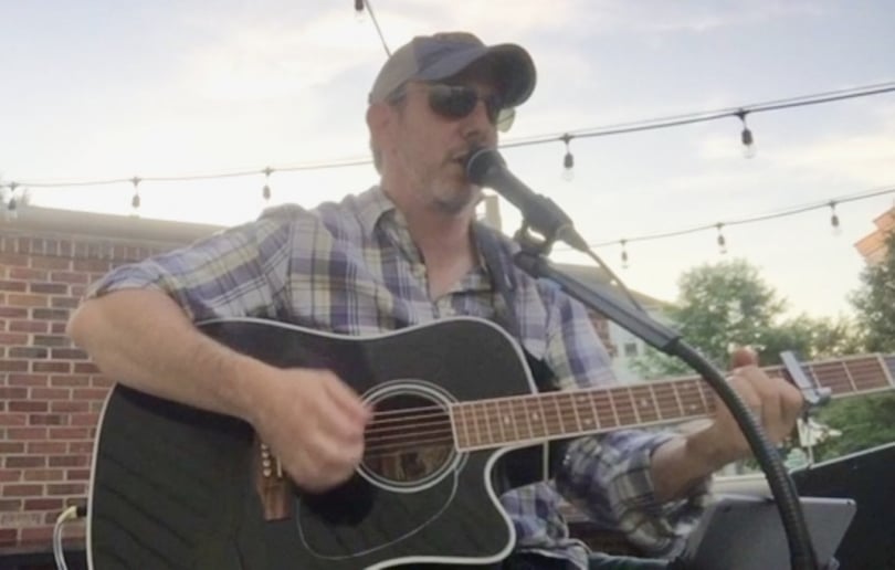Gallery photo 8 of Jeremy Davids - Rock / Soul / New Country - Acoustic
