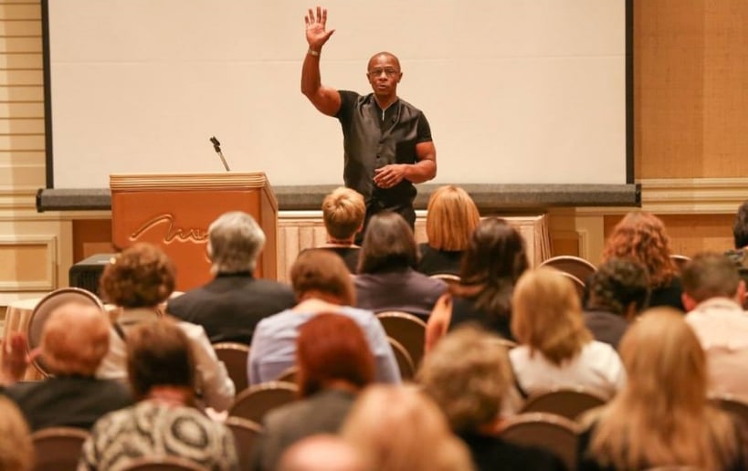 Gallery photo 9 of Jerry Anderson - Las Vegas Motivational Speaker