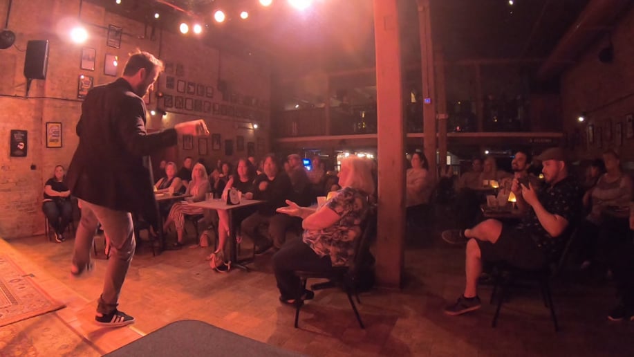 Gallery photo 9 of Jesse James - Comedy Magic & Mentalism