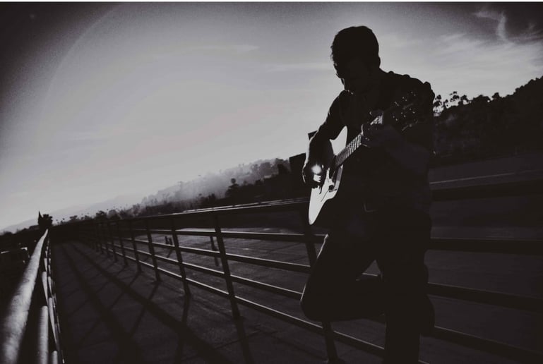 Gallery photo 12 of Jesse MacLeod