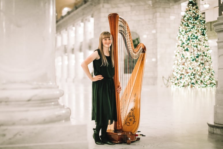 Gallery photo 2 of Jessica Cordner Harpist