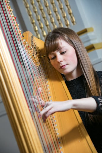 Gallery photo 4 of Jessica Cordner Harpist