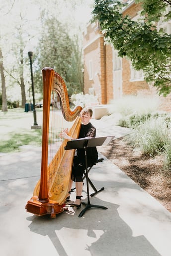 Gallery photo 6 of Jessica Cordner Harpist