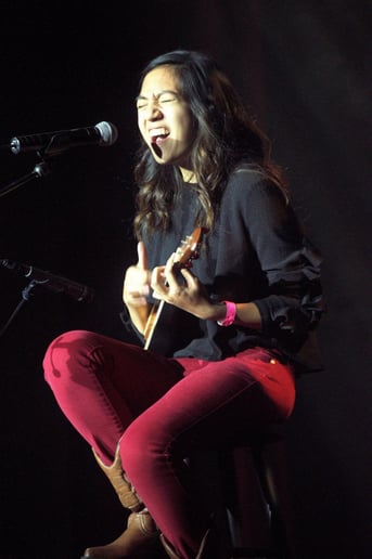 Gallery photo 1 of Jessica Maeve 'Ukulele