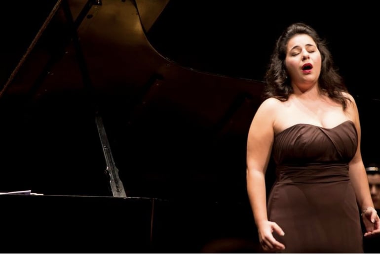 Gallery photo 9 of Jessica Scarlato