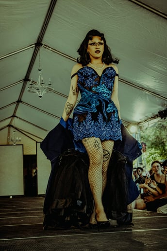 Gallery photo 4 of Jessie James