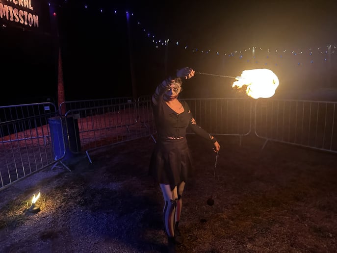 Gallery photo 5 of Jester Jules