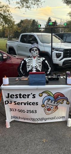 Gallery photo 7 of Jester’s DJ Services