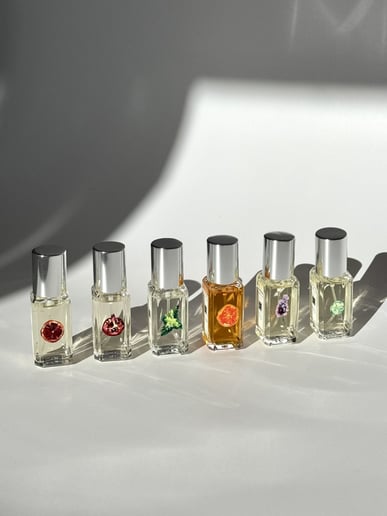Gallery photo 8 of Jewelriet Lee | Luxury Event Artist