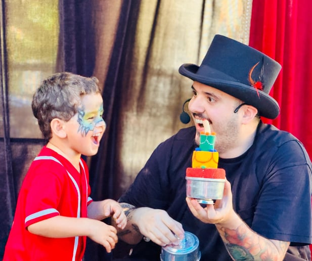 Gallery photo 9 of Jey Jey Magic Show