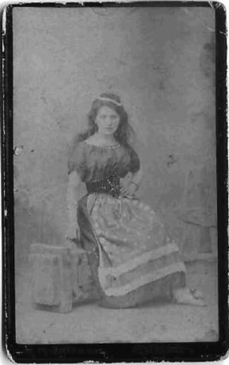 Gallery photo 3 of Jezmina Von Thiele Tarot & Palmistry