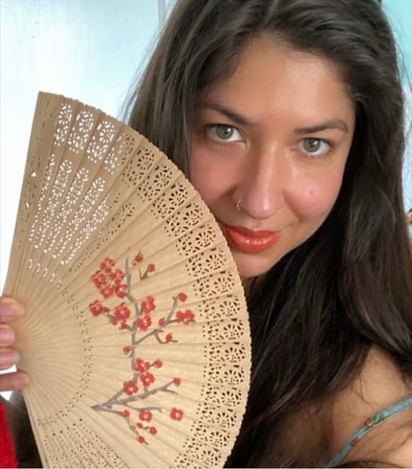 Gallery photo 7 of Jezmina Von Thiele Tarot & Palmistry