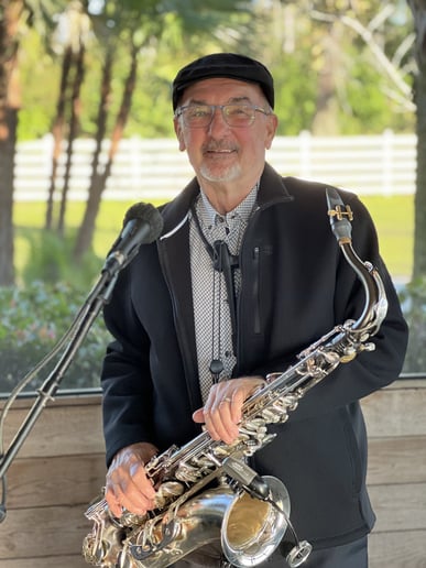 Gallery photo 2 of Jim Blackburn, Sax