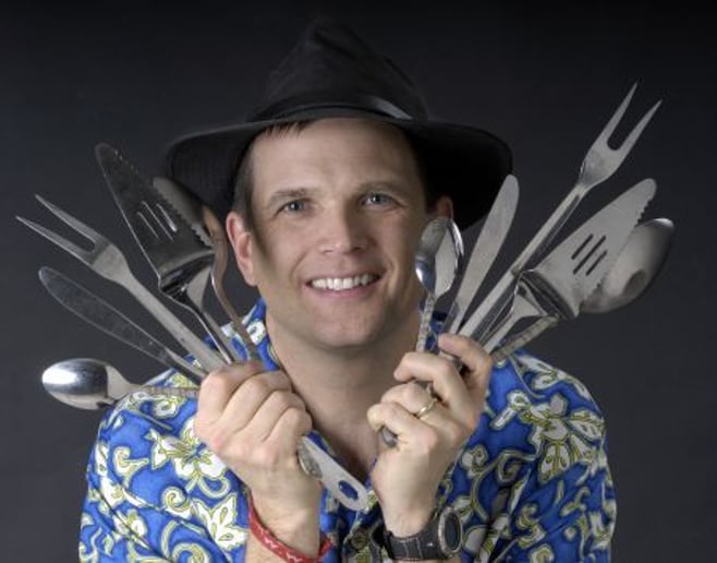 Gallery photo 4 of Jim Cruise The "Spoon Man"